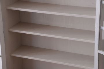 レトロ家具　昭和レトロ　大ぶりなペイント本箱(ブックケース)(2)