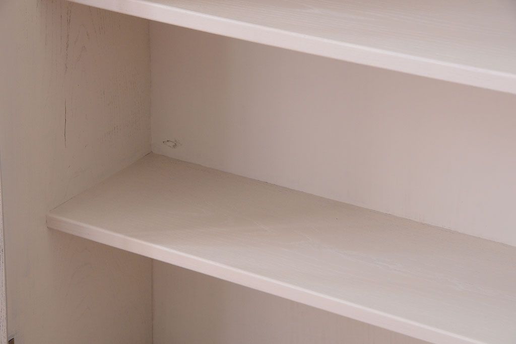 レトロ家具　昭和レトロ　大ぶりなペイント本箱(ブックケース)(2)