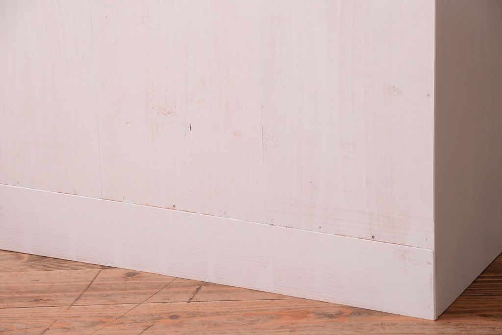 レトロ家具　昭和レトロ　大ぶりなペイント本箱(ブックケース)(2)