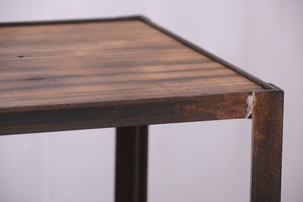 ラフジュ工房オリジナル　シンプルな背の低いアイアンラック(小)(1)