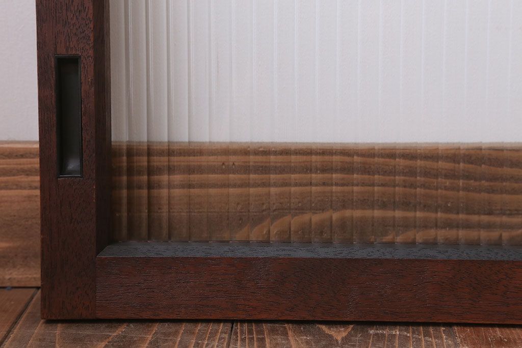 アンティーク　モールガラス入り!レトロな古い木味の引き戸2枚セット(窓)