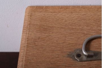 アンティーク雑貨　昭和レトロ　古い木製の小さな救急箱(木箱・小箱・小物収納箱)