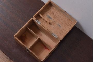 アンティーク雑貨　昭和レトロ　古い木製の小さな救急箱(木箱・小箱・小物収納箱)(2)