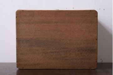 アンティーク雑貨　昭和レトロ　古い木製の小さな救急箱(木箱・小箱・小物収納箱)(2)