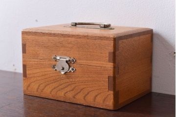 アンティーク雑貨　昭和レトロ　小さなアンティーク木箱(3)
