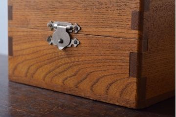 アンティーク雑貨　昭和レトロ　小さなアンティーク木箱(3)