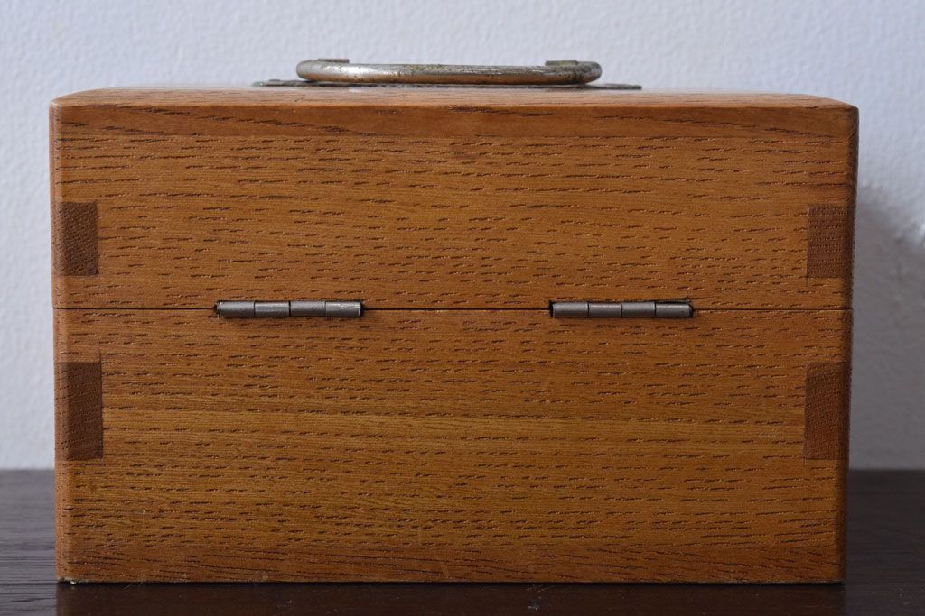 アンティーク雑貨　昭和レトロ　小さなアンティーク木箱(3)