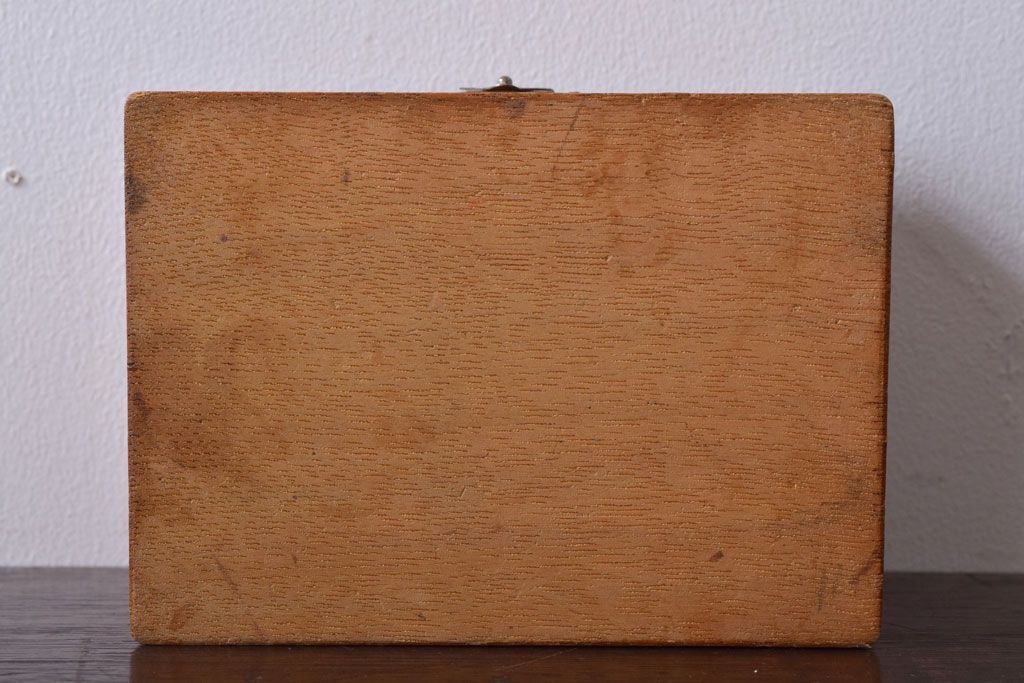 アンティーク雑貨　昭和レトロ　小さなアンティーク木箱(3)