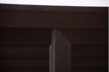 アンティーク家具　古民具・骨董　大正〜昭和期　横桟引き戸の収納箪笥