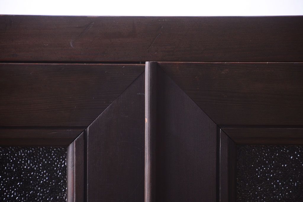 アンティーク家具　古民具・骨董　大正〜昭和期　ダイヤガラス入り!古い木製の収納棚