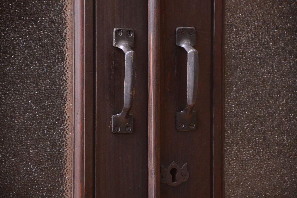 アンティーク家具　古民具・骨董　大正〜昭和期　ダイヤガラス入り!古い木製の収納棚