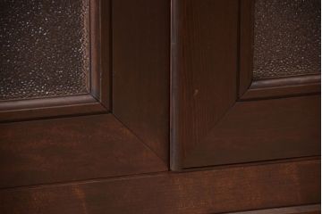 アンティーク家具　古民具・骨董　大正〜昭和期　ダイヤガラス入り!古い木製の収納棚