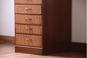 レトロ家具　昭和レトロ　古い木製のアンティーク7杯小引き出し