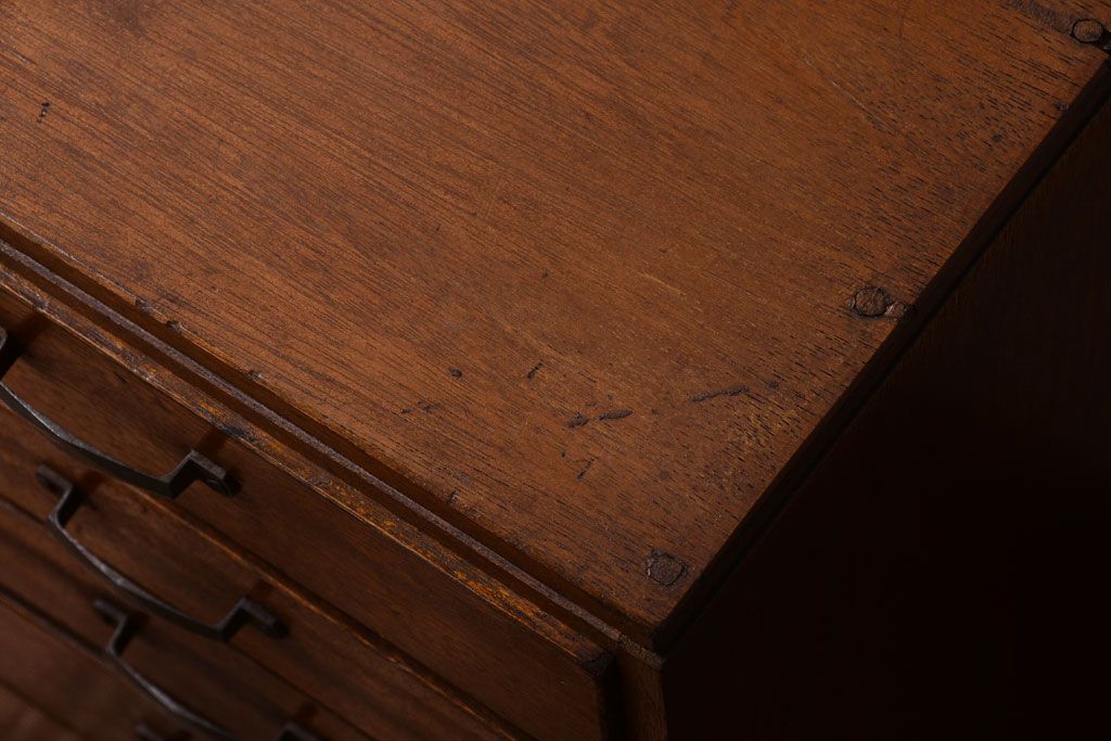 レトロ家具　昭和レトロ　古い木製のアンティーク6杯小引き出し