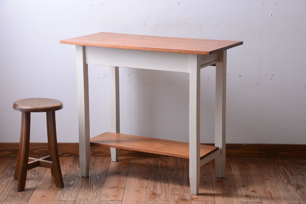 レトロ家具　アンティークペイント　古い木のレトロな平机(コンソールテーブル)