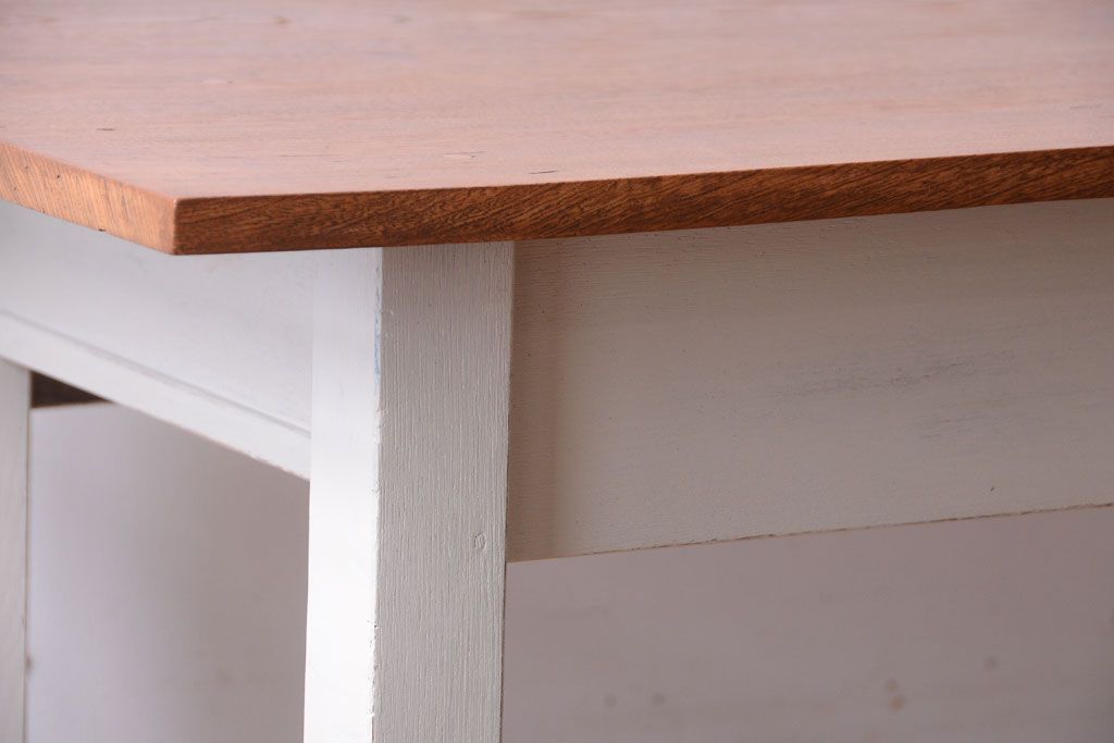 レトロ家具　アンティークペイント　古い木のレトロな平机(コンソールテーブル)