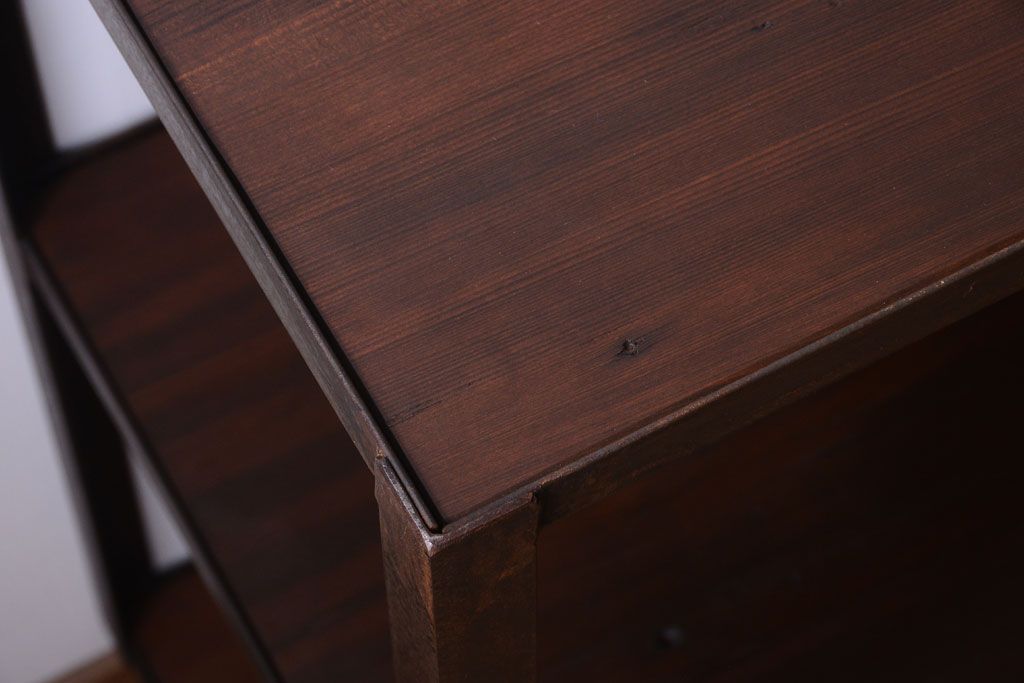 ラフジュ工房オリジナル　脚付きのシンプルなアイアンラック(小)(2)