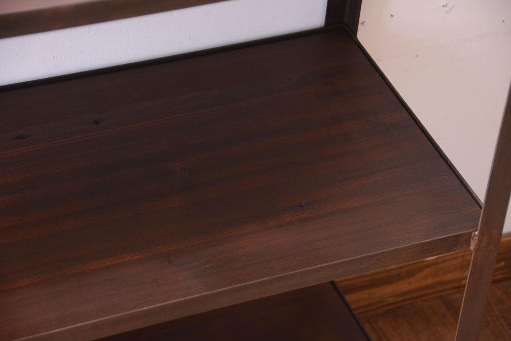 ラフジュ工房オリジナル　脚付きのシンプルなアイアンラック(小)(2)