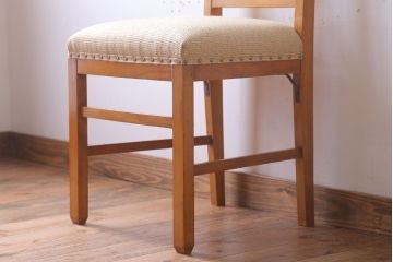 レトロ家具　 和製アンティーク　古い木製のレトロなシンプルチェア