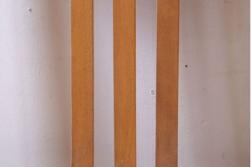 レトロ家具　 和製アンティーク　古い木製のレトロなシンプルチェア