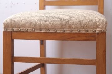 レトロ家具　 和製アンティーク　古い木製のレトロなシンプルチェア