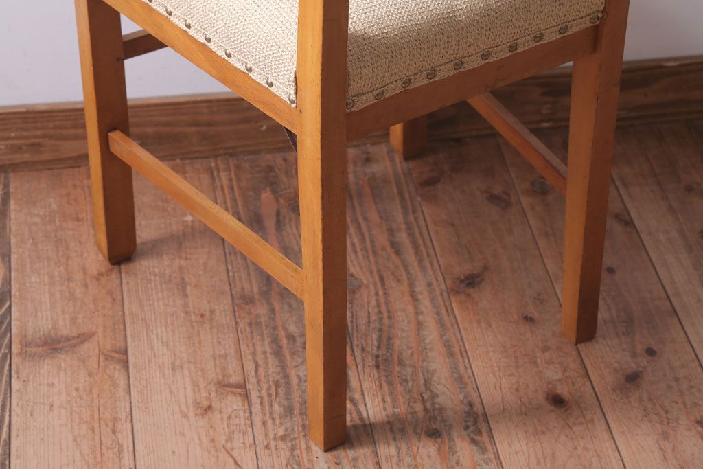 レトロ家具　 和製アンティーク　古い木製のレトロなシンプルチェア