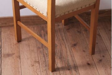 レトロ家具　 和製アンティーク　古い木製のレトロなシンプルチェア