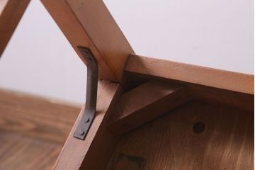 レトロ家具　 和製アンティーク　古い木製のレトロなシンプルチェア