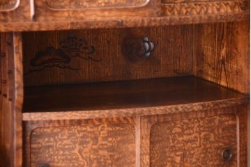 アンティーク家具　和製アンティーク　透かし彫り!前面タモ材の重ね茶箪笥