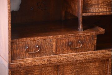 アンティーク家具　和製アンティーク　透かし彫り!前面タモ材の重ね茶箪笥