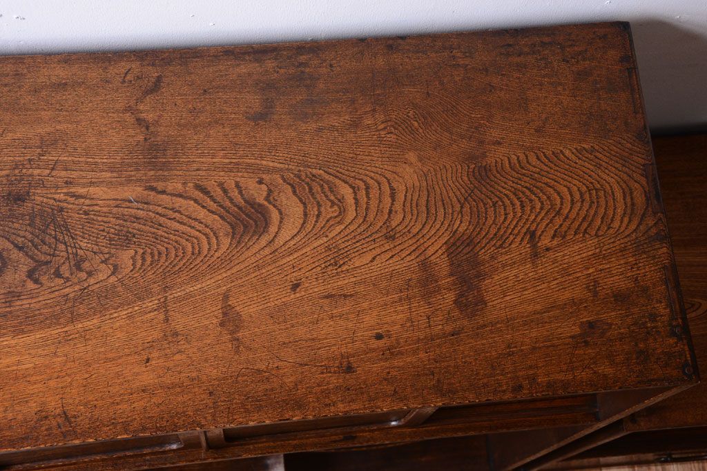 アンティーク家具　和製アンティーク　透かし彫り!前面タモ材の重ね茶箪笥