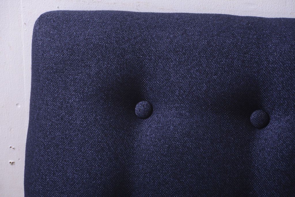 レトロ家具　アンティーク　シンプルでレトロな一人掛けソファ(1)