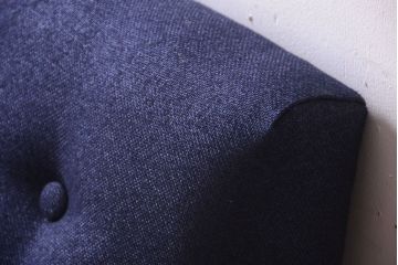 レトロ家具　アンティーク　シンプルでレトロな一人掛けソファ(1)