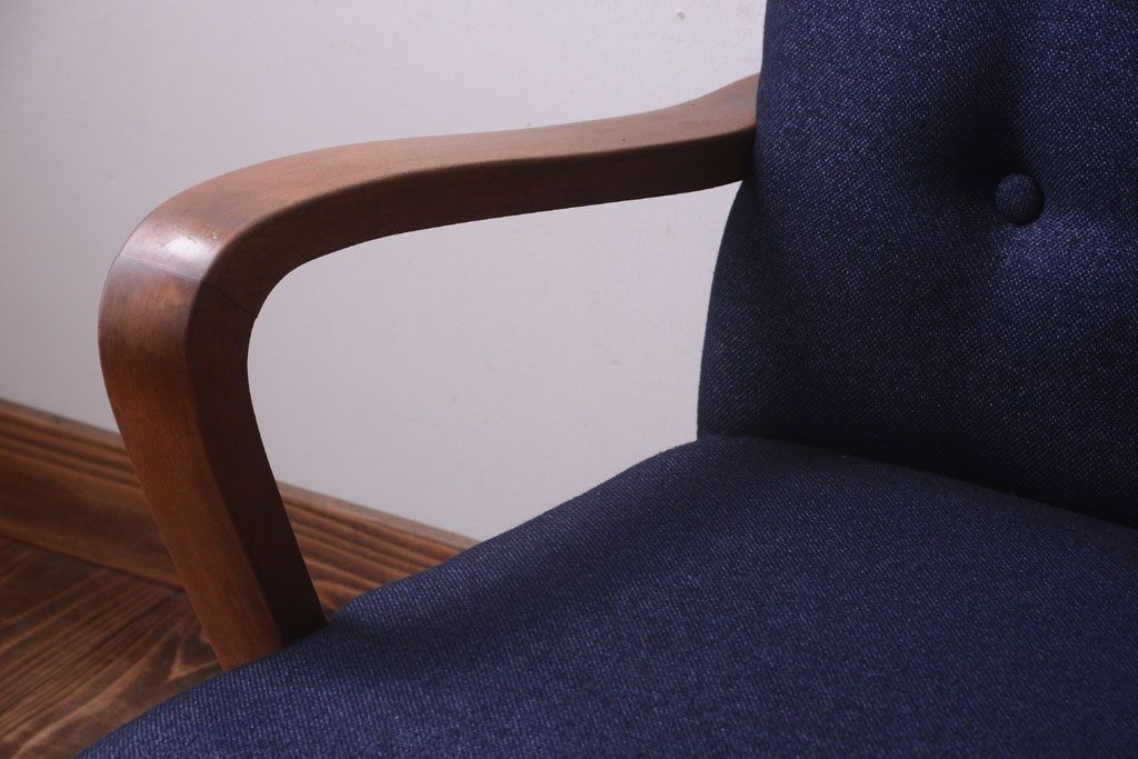 レトロ家具　アンティーク　シンプルでレトロな一人掛けソファ(1)