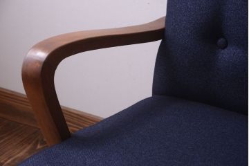 レトロ家具　アンティーク　シンプルでレトロな一人掛けソファ(1)