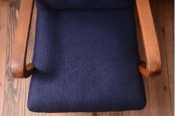 レトロ家具　アンティーク　シンプルでレトロな一人掛けソファ(1)