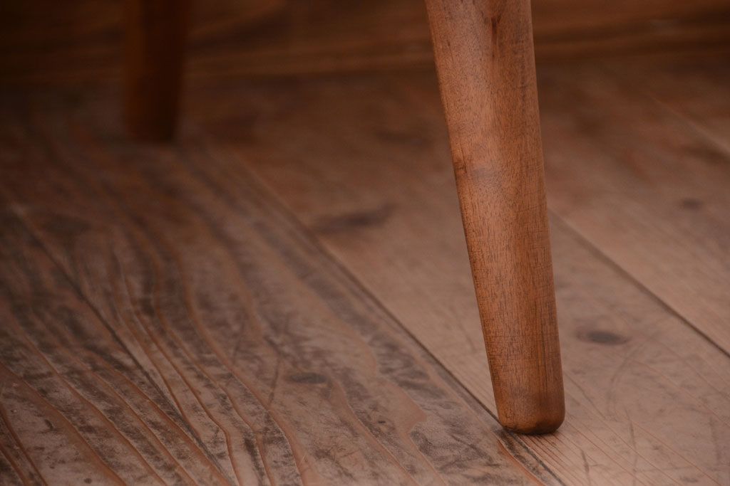 レトロ家具　アンティーク　シンプルでレトロな一人掛けソファ(1)