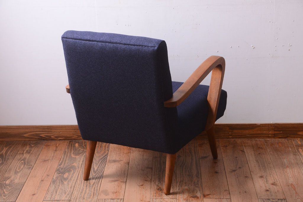 レトロ家具　アンティーク　シンプルでレトロな一人掛けソファ(1)