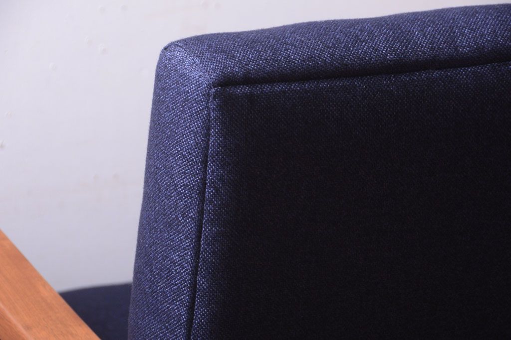 レトロ家具　アンティーク　シンプルでレトロな一人掛けソファ(1)