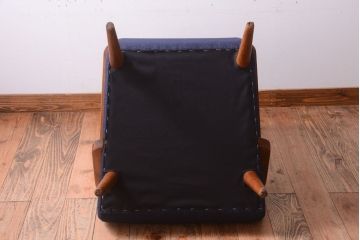 レトロ家具　アンティーク　シンプルでレトロな一人掛けソファ(1)