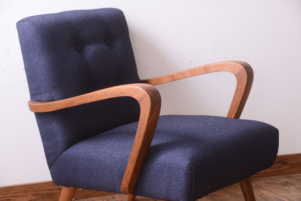 レトロ家具　アンティーク　シンプルでレトロな一人掛けソファ(2)