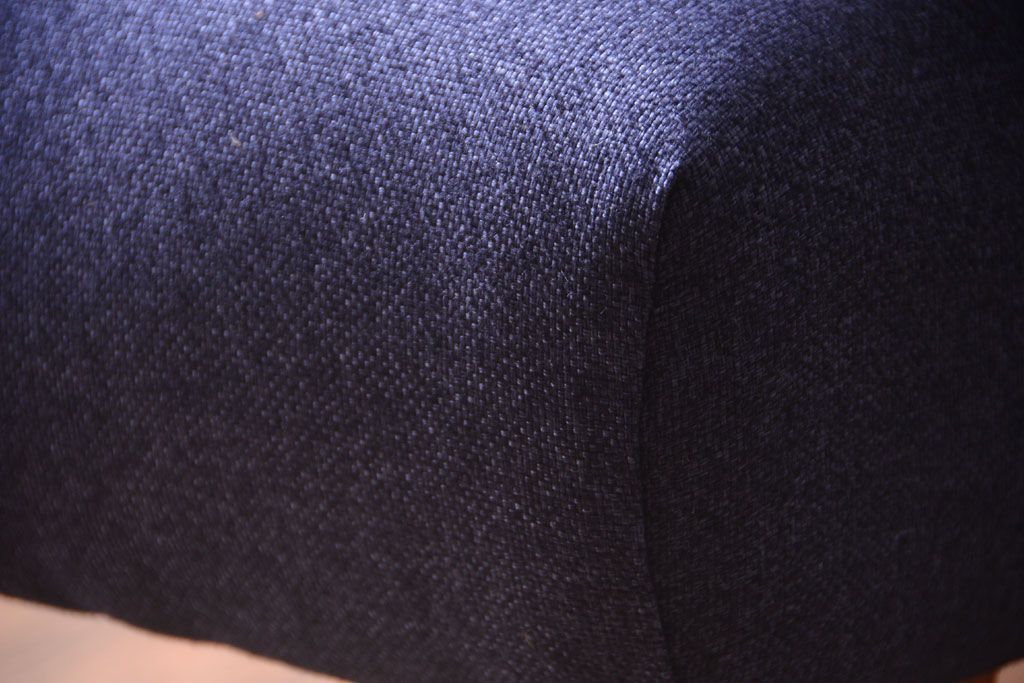 レトロ家具　アンティーク　シンプルでレトロな一人掛けソファ(2)