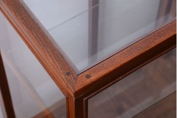 アンティーク家具　アンティーク　古いブナ材製のシンプルで上品なガラスケース