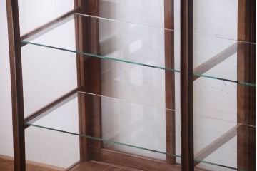 アンティーク家具　アンティーク　古いブナ材製のシンプルで上品なガラスケース