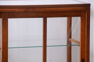アンティーク家具　アンティーク　古いブナ材製のシンプルで上品なガラスケース
