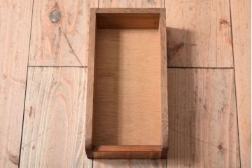 レトロ家具　和製アンティーク　モールガラス引き戸のレトロな収納棚