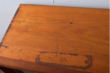 レトロ家具　和製アンティーク　モールガラス引き戸のレトロな収納棚