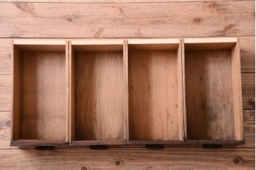 アンティーク家具　古民具・骨董　明治期　薄型!二段重ね四尺水屋箪笥