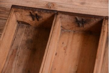 アンティーク家具　古民具・骨董　明治期　薄型!二段重ね四尺水屋箪笥