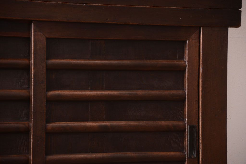 アンティーク家具　古民具・骨董　明治期　薄型!二段重ね四尺水屋箪笥